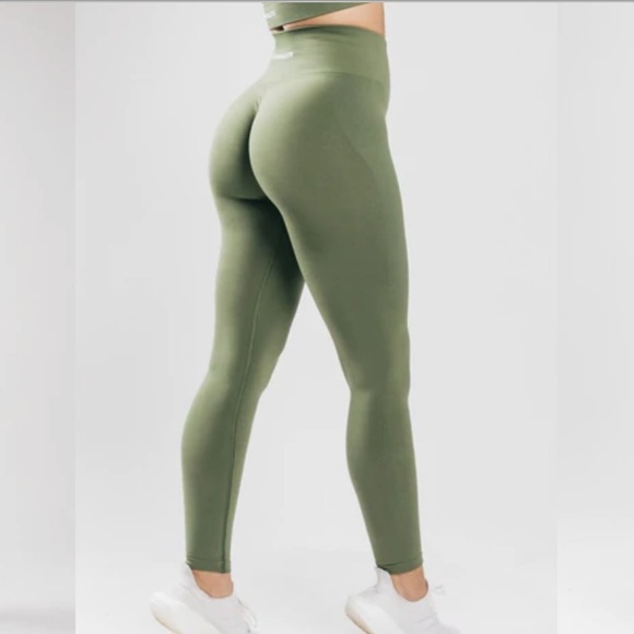 - SOLD - Alphalete Amplify leggings - Dusty Green (S) - Picture 1 of 4